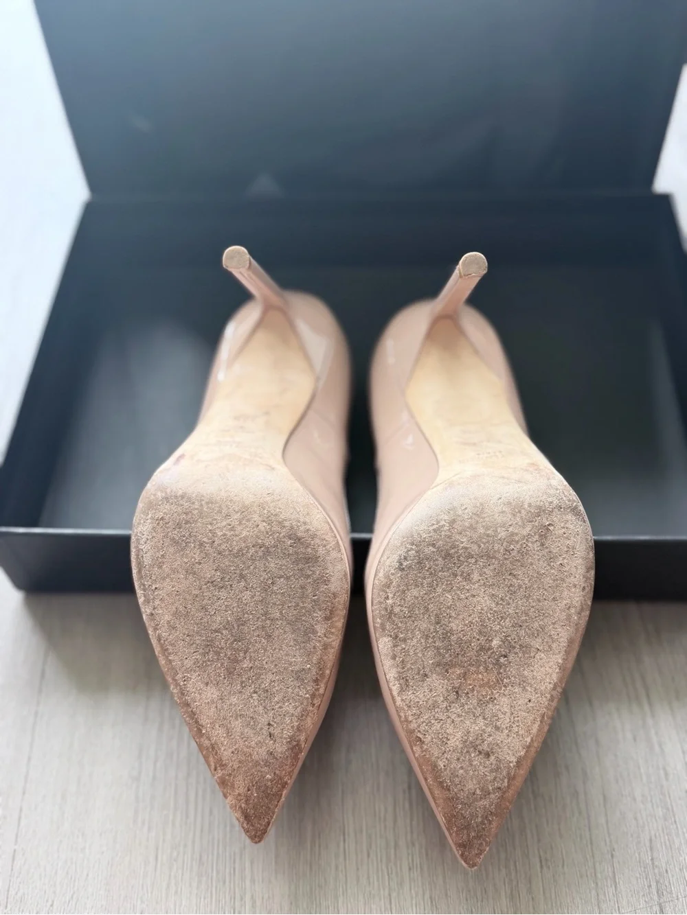 Saint Laurent sleek saint